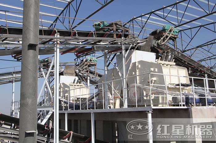 河北沙河大型砂石場作業(yè)現場