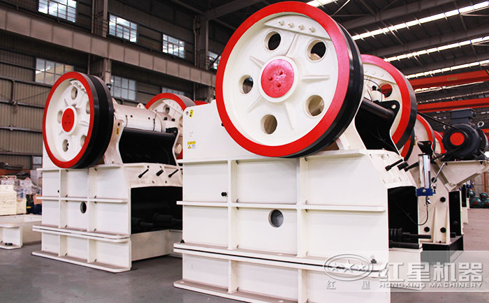 顎式破碎機(jī)，強(qiáng)破碎比，大處理量