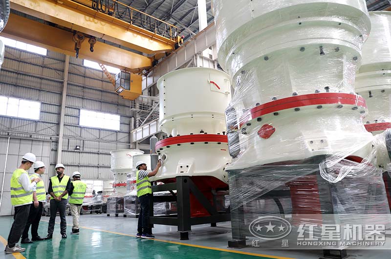 圓錐破碎機(jī)設(shè)備廠家實(shí)拍 圓錐破碎機(jī)設(shè)備廠家實(shí)拍